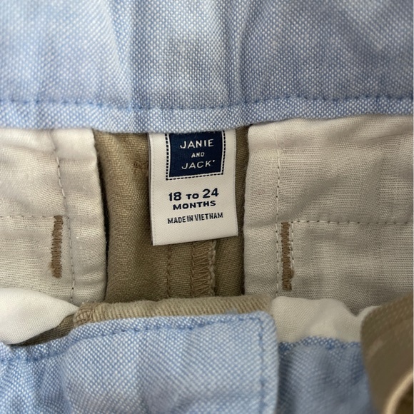 Janie and Jack button shirt and vest with khaki pants 18/24 month boy - Picture 5 of 5